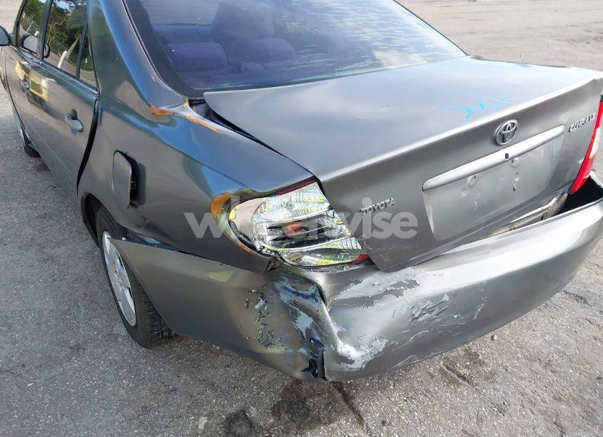 Photo 6 of 2005 Toyota Camry LE (VIN 4T1BE32K35U583878)