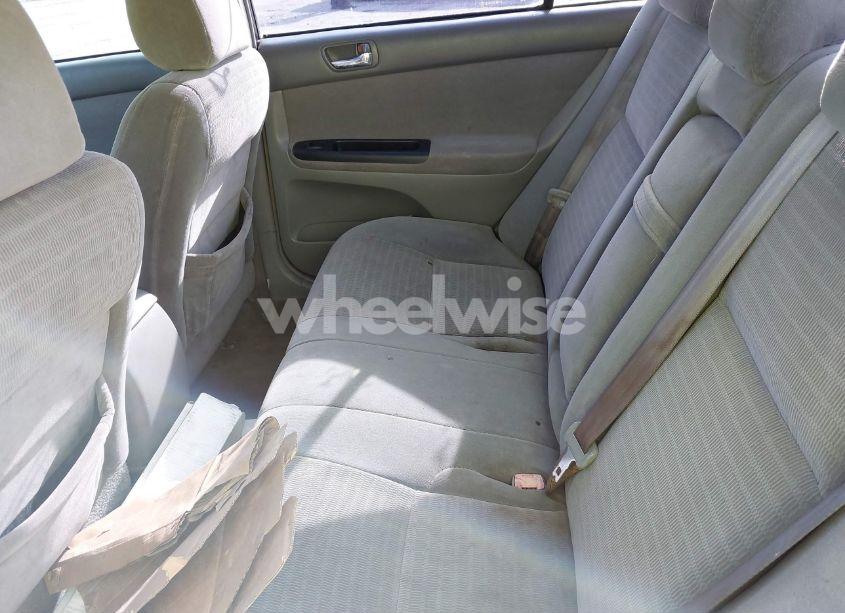 Photo 8 of 2005 Toyota Camry LE (VIN 4T1BE32K35U583878)