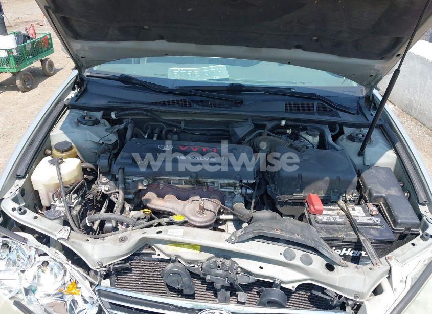 Photo 10 of 2005 Toyota Camry LE (VIN 4T1BE32K35U590944)