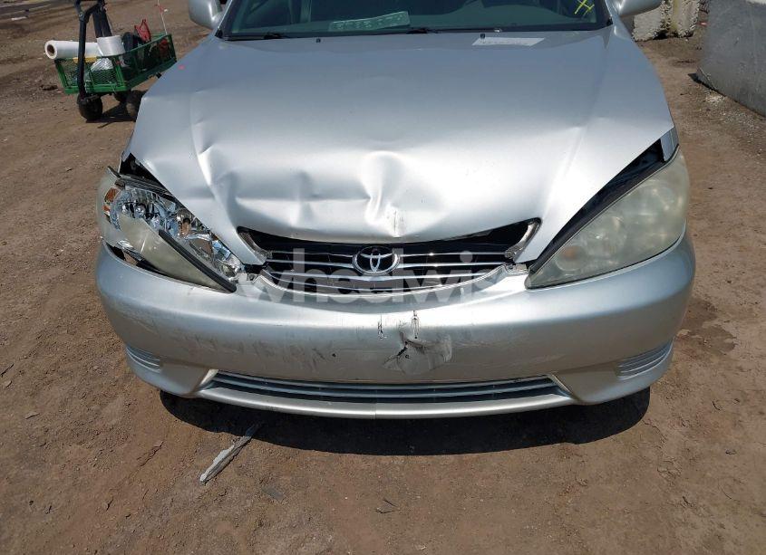 Photo 6 of 2005 Toyota Camry LE (VIN 4T1BE32K35U590944)