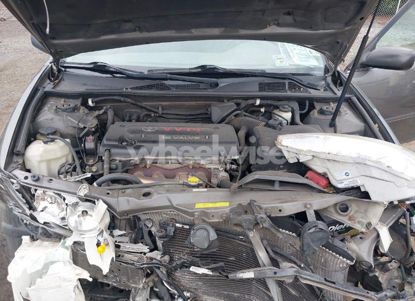 Photo 10 of 2005 Toyota Camry LE (VIN 4T1BE32K35U599742)