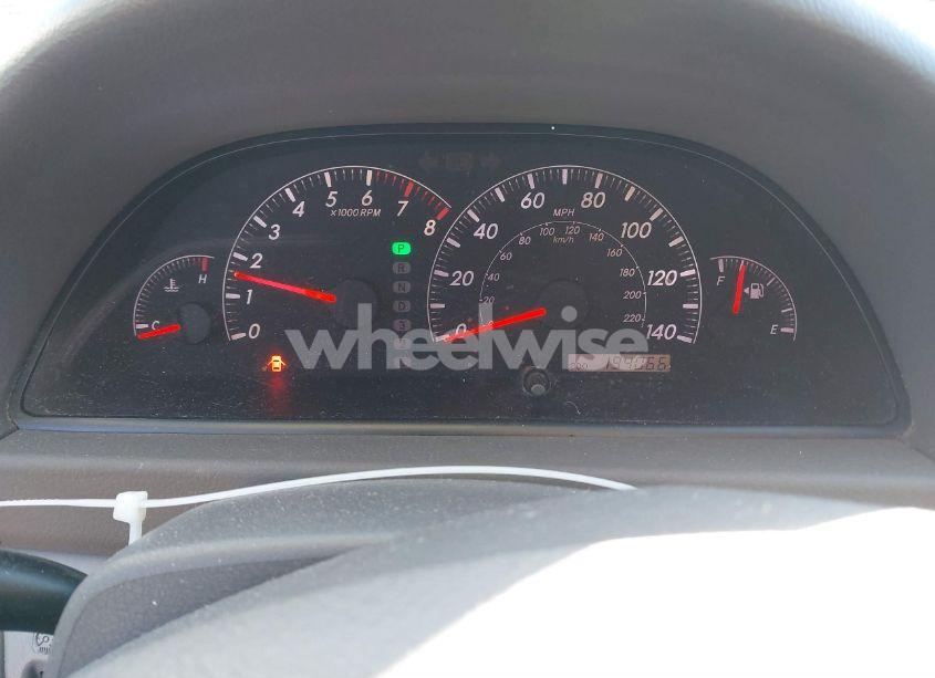 Photo 7 of 2005 Toyota Camry LE (VIN 4T1BE32K35U633002)