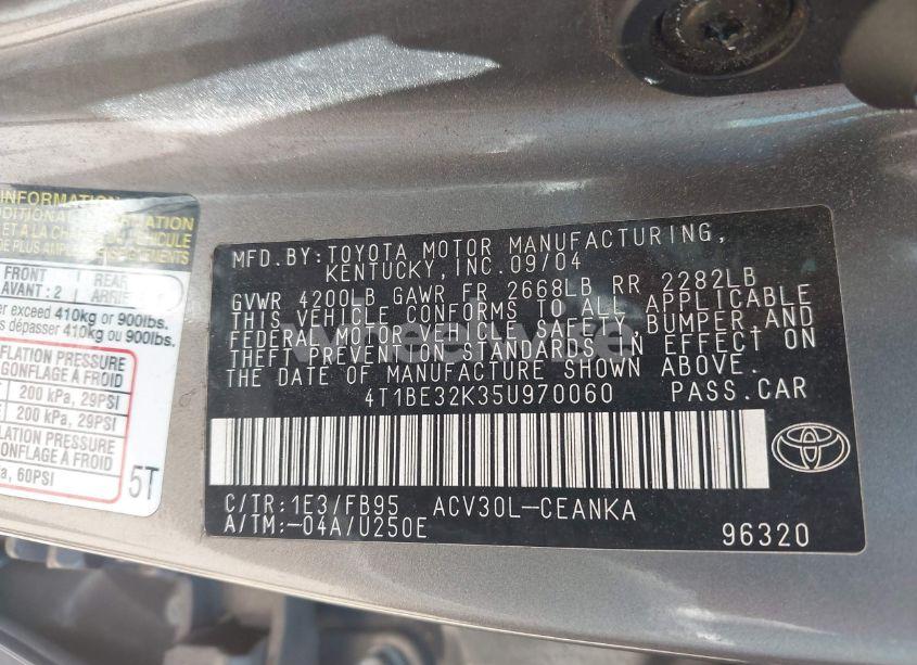 Photo 9 of 2005 Toyota Camry STD (VIN 4T1BE32K35U970060)