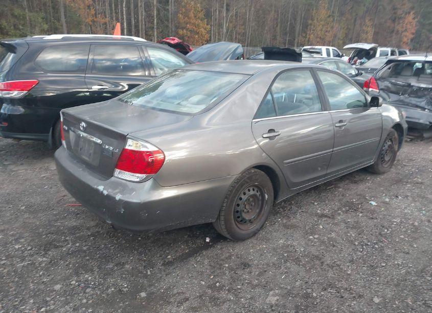 Photo 4 of 2005 Toyota Camry LE (VIN 4T1BE32K35U978367)