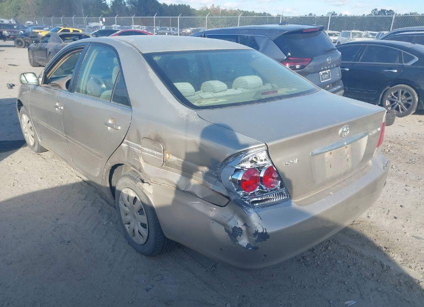 Photo 3 of 2006 Toyota Camry LE (VIN 4T1BE32K36U135402)