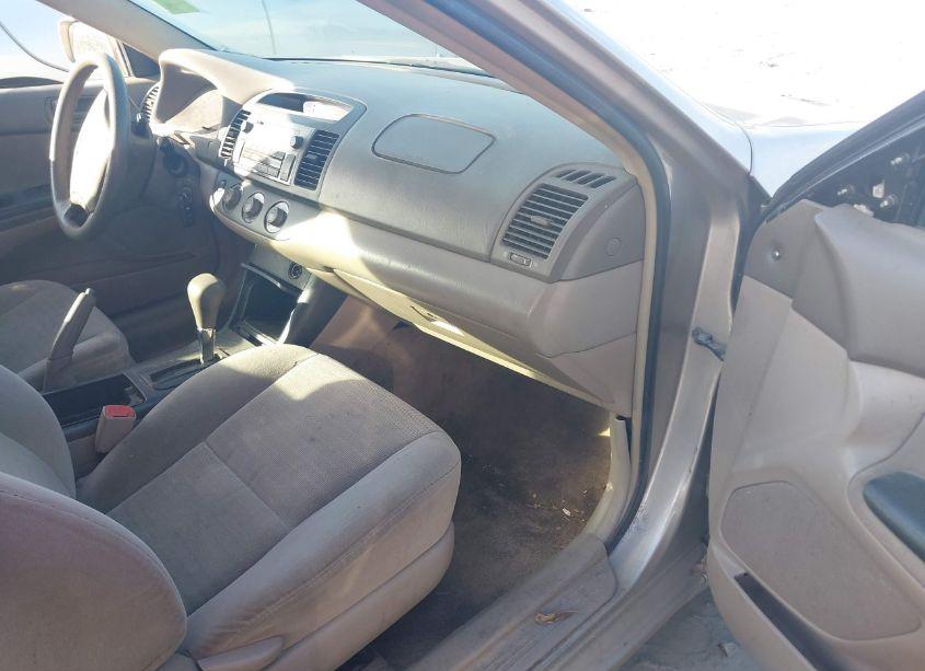 Photo 5 of 2006 Toyota Camry LE (VIN 4T1BE32K36U135402)