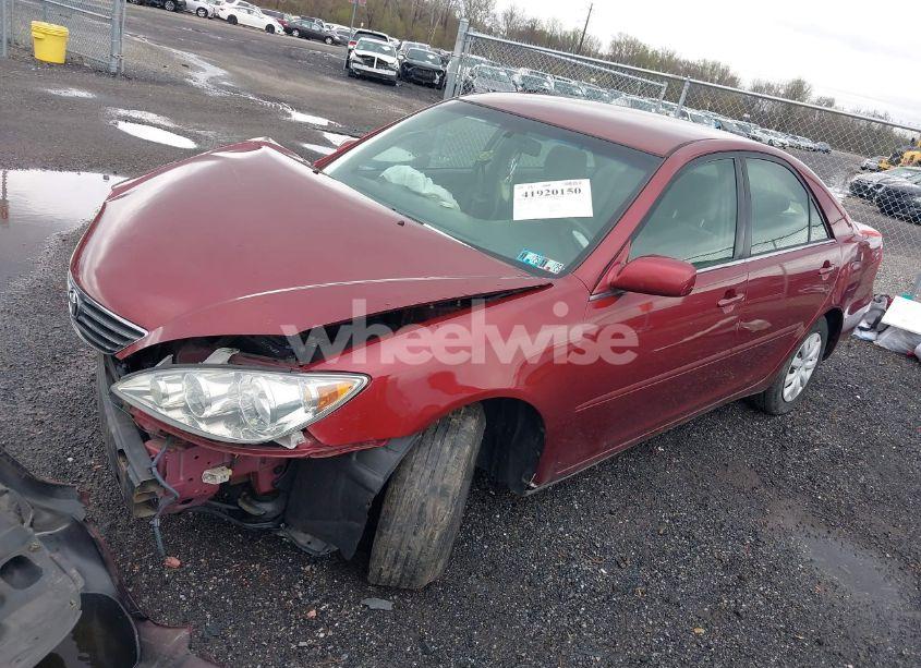 Photo 2 of 2006 Toyota Camry LE (VIN 4T1BE32K36U165094)