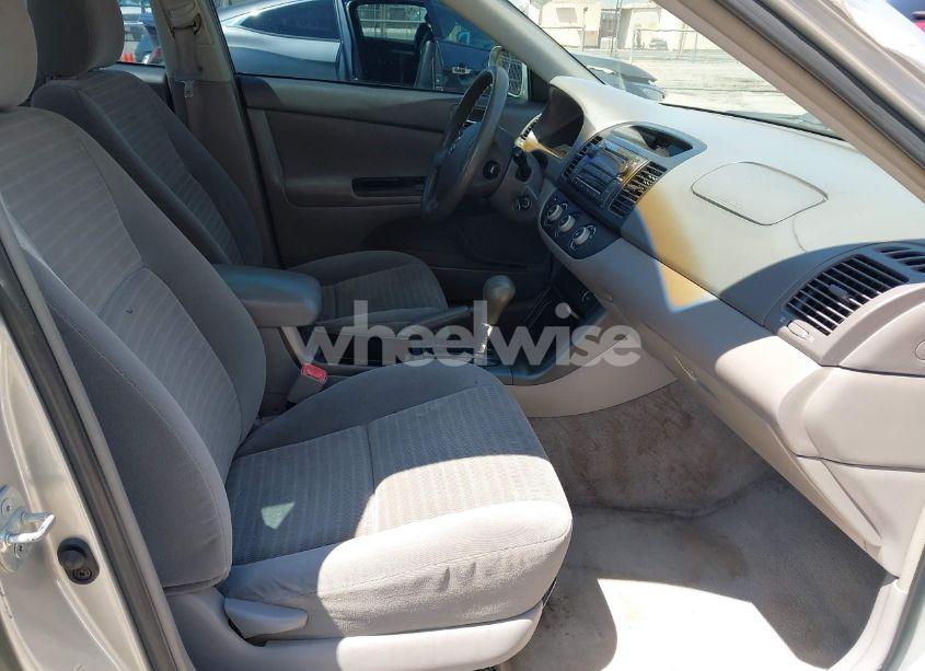 Photo 5 of 2006 Toyota Camry LE (VIN 4T1BE32K36U670715)