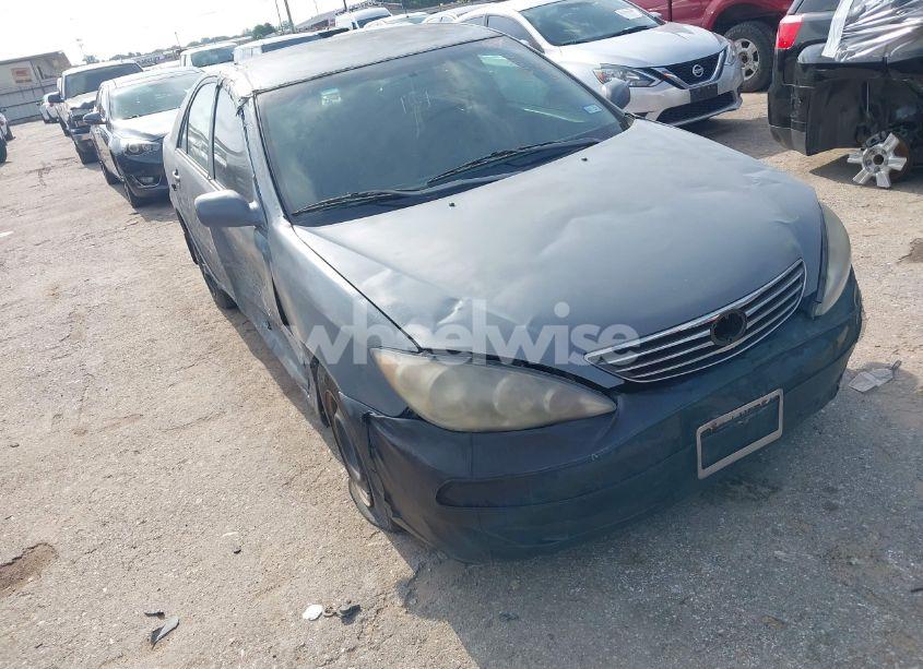 2006 Toyota Camry LE (VIN 4T1BE32K36U685960) main photo
