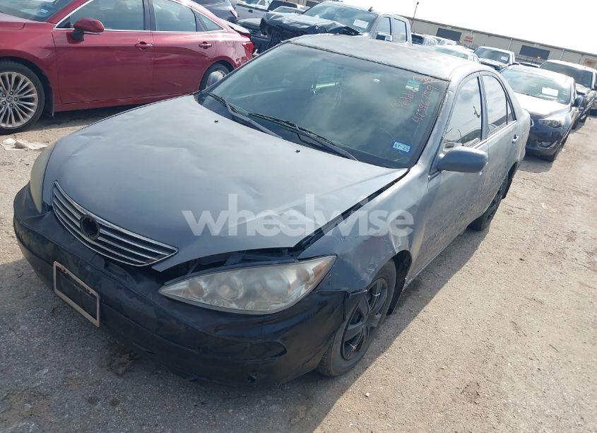 Photo 2 of 2006 Toyota Camry LE (VIN 4T1BE32K36U685960)