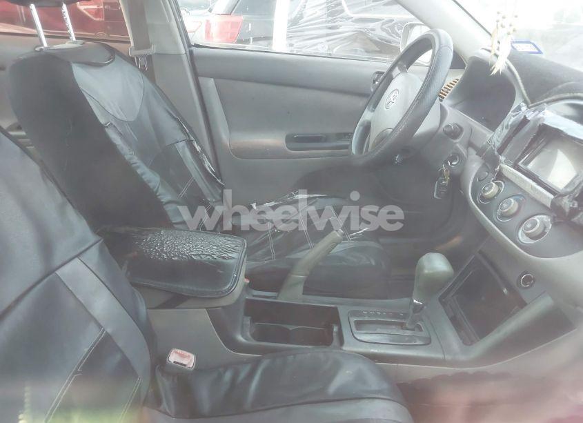 Photo 5 of 2006 Toyota Camry LE (VIN 4T1BE32K36U685960)