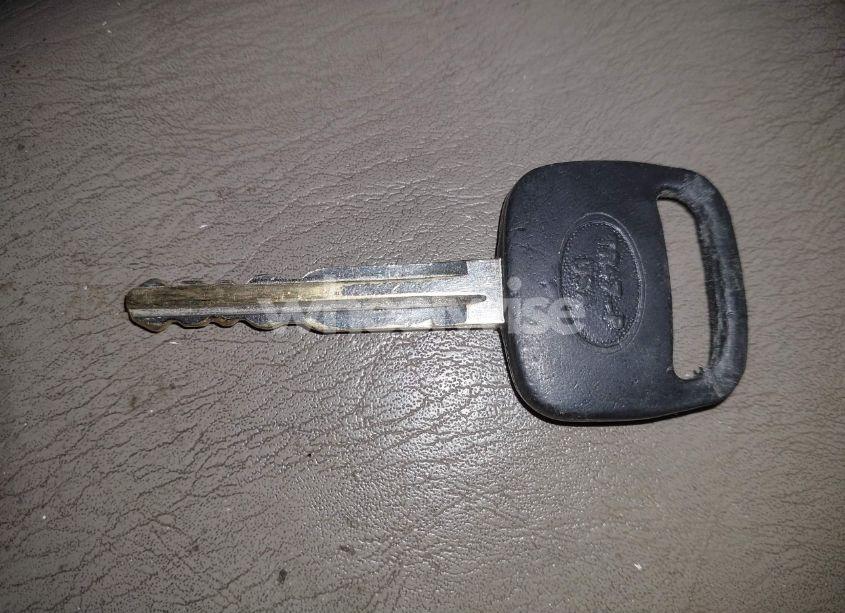 Photo 11 of 2006 Toyota Camry STD (VIN 4T1BE32K36U708802)