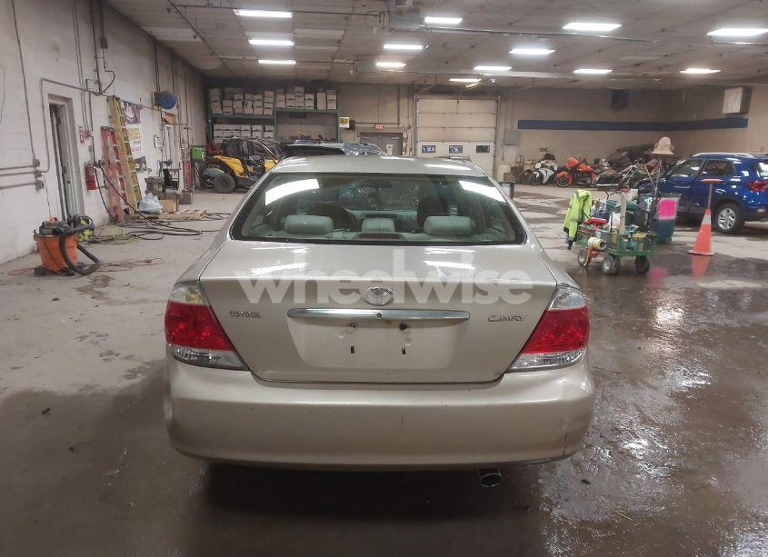 Photo 16 of 2006 Toyota Camry STD (VIN 4T1BE32K36U708802)