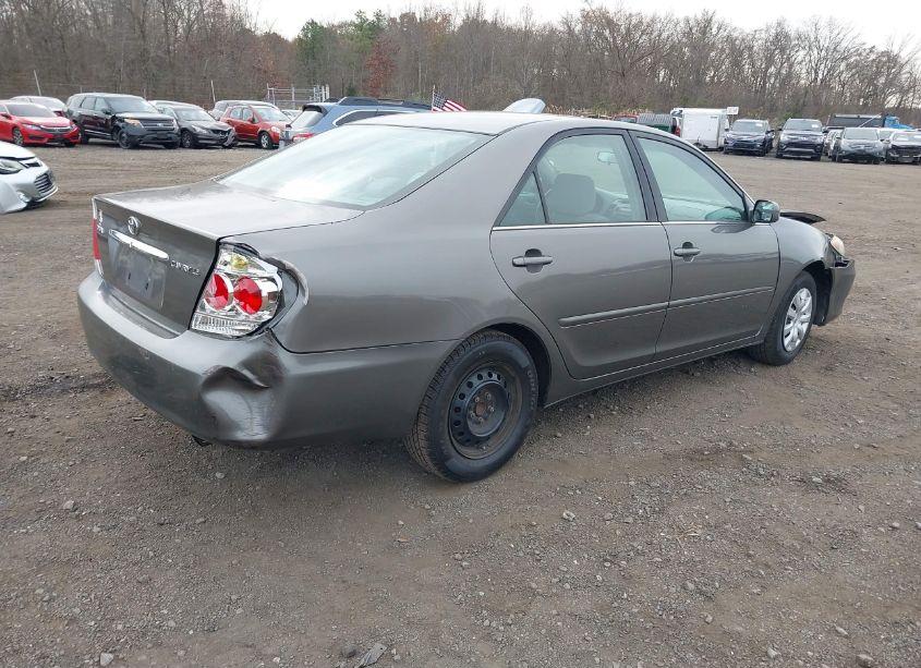 Photo 4 of 2006 Toyota Camry LE (VIN 4T1BE32K36U721243)