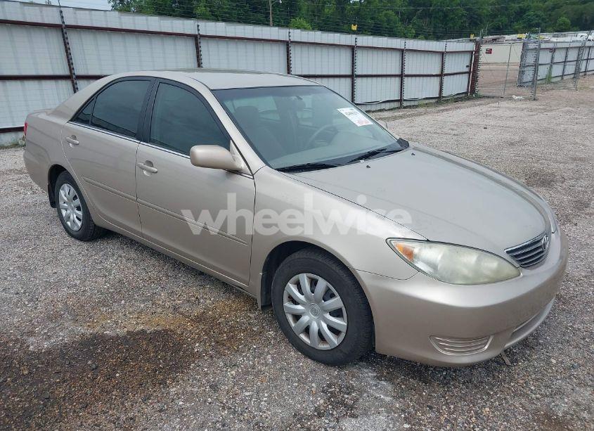 2006 Toyota Camry LE (VIN 4T1BE32K36U729987) main photo