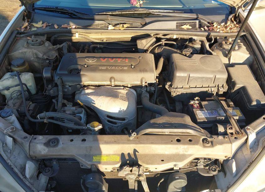 Photo 10 of 2002 Toyota Camry LE (VIN 4T1BE32K42U010208)