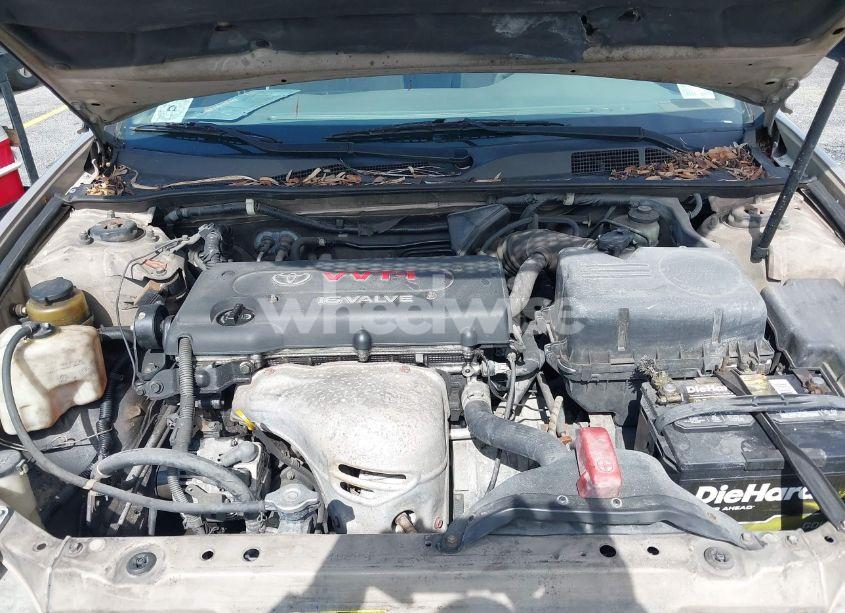 Photo 10 of 2002 Toyota Camry LE (VIN 4T1BE32K42U014095)