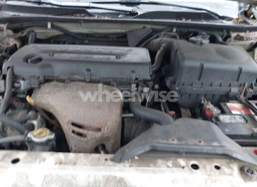 Photo 10 of 2002 Toyota Camry LE (VIN 4T1BE32K42U017871)