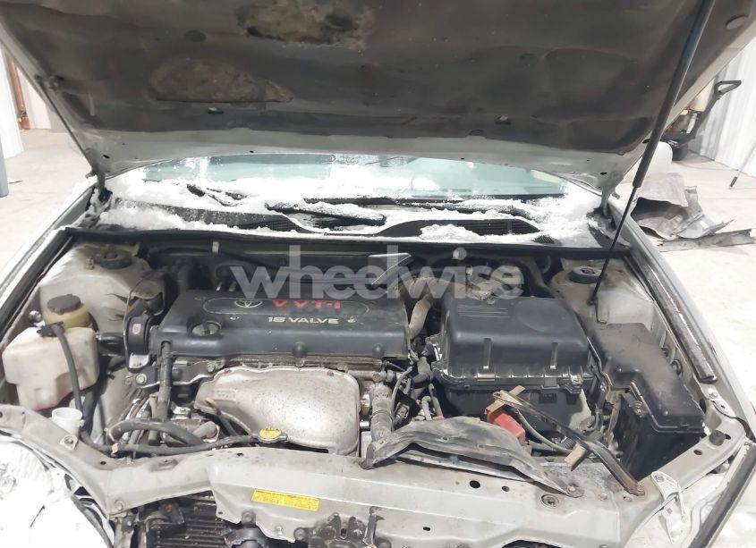 Photo 10 of 2002 Toyota Camry LE (VIN 4T1BE32K42U041331)