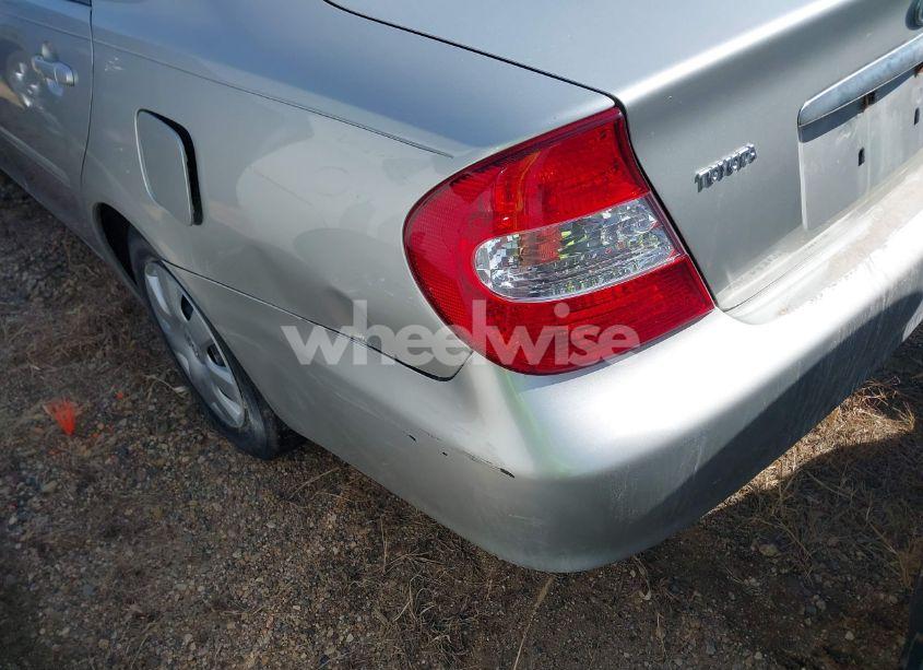 Photo 13 of 2002 Toyota Camry LE (VIN 4T1BE32K42U041331)