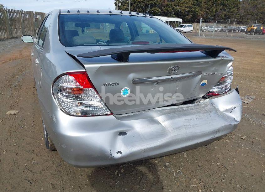 Photo 6 of 2002 Toyota Camry XLE (VIN 4T1BE32K42U043161)