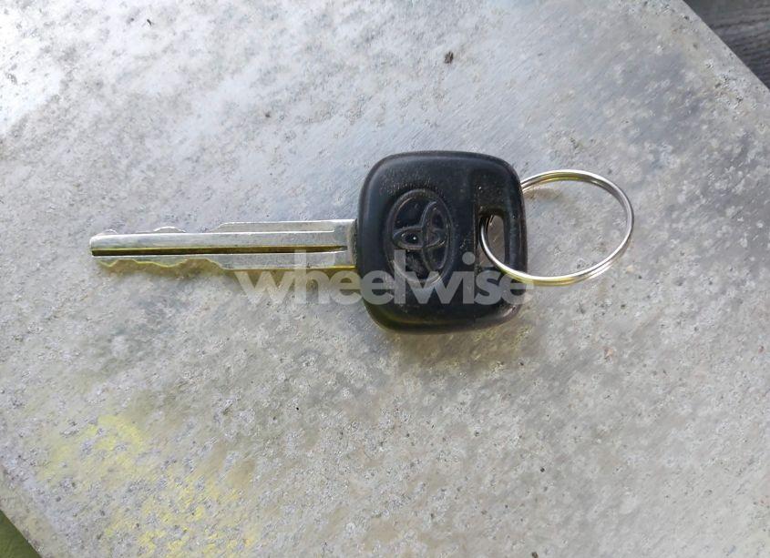 Photo 11 of 2002 Toyota Camry LE (VIN 4T1BE32K42U067251)