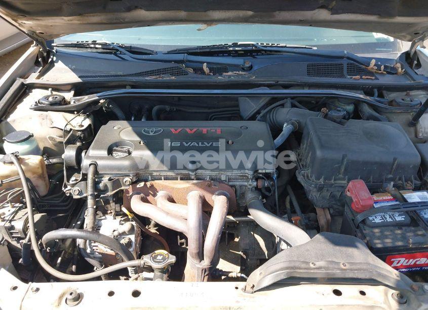 Photo 10 of 2002 Toyota Camry SE (VIN 4T1BE32K42U067508)