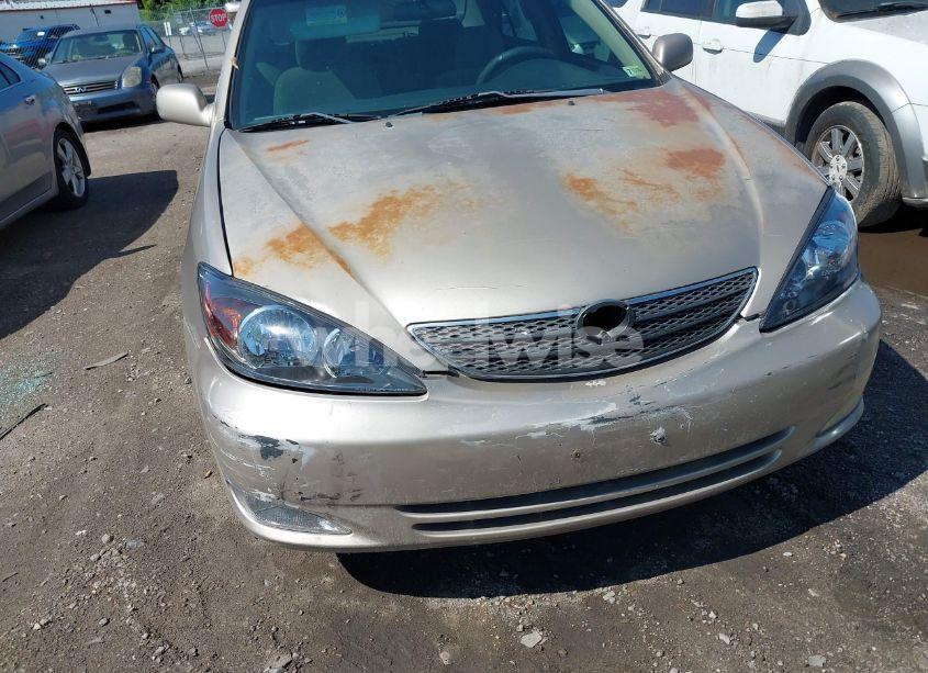 Photo 6 of 2002 Toyota Camry SE (VIN 4T1BE32K42U067508)