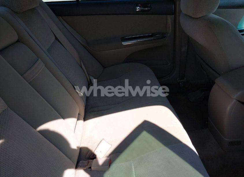 Photo 8 of 2002 Toyota Camry SE (VIN 4T1BE32K42U067508)