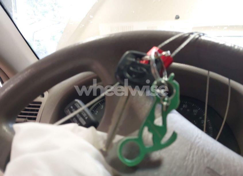 Photo 11 of 2002 Toyota Camry LE (VIN 4T1BE32K42U075897)