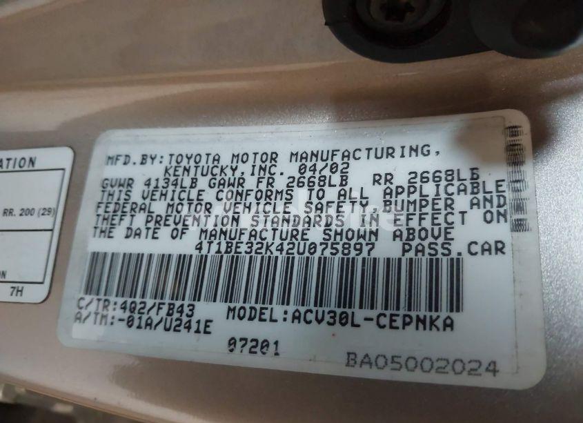 Photo 9 of 2002 Toyota Camry LE (VIN 4T1BE32K42U075897)