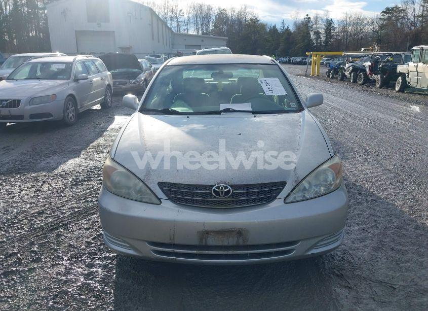 Photo 6 of 2002 Toyota Camry LE (VIN 4T1BE32K42U513897)