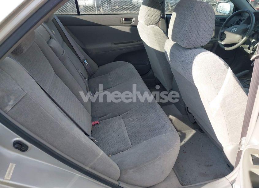 Photo 8 of 2002 Toyota Camry LE (VIN 4T1BE32K42U513897)