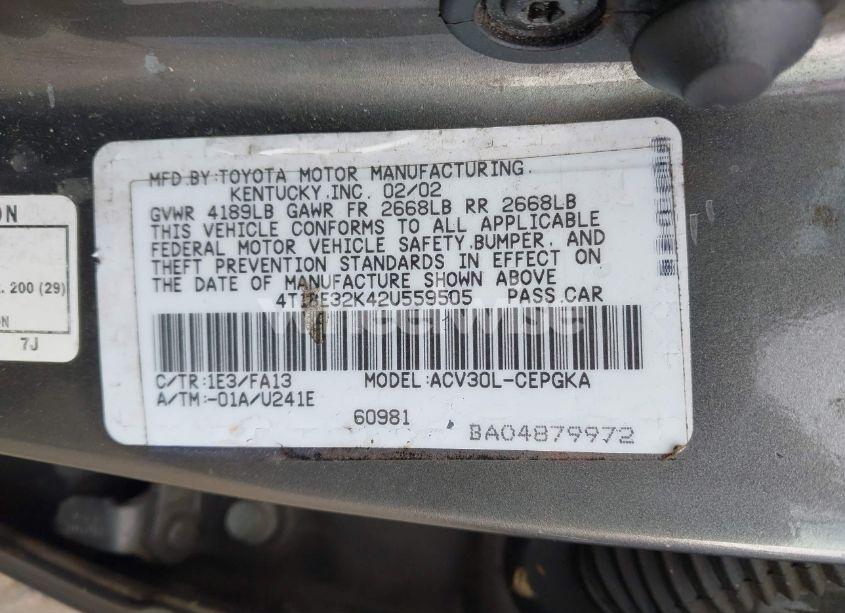 Photo 9 of 2002 Toyota Camry XLE (VIN 4T1BE32K42U559505)