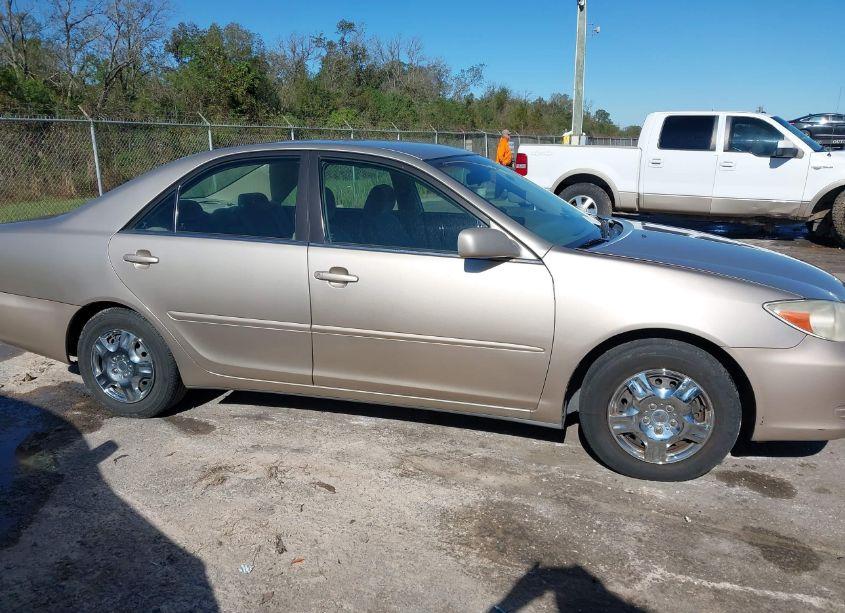 Photo 13 of 2002 Toyota Camry LE (VIN 4T1BE32K42U603888)