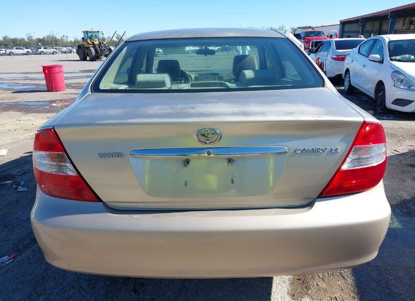 Photo 16 of 2002 Toyota Camry LE (VIN 4T1BE32K42U603888)