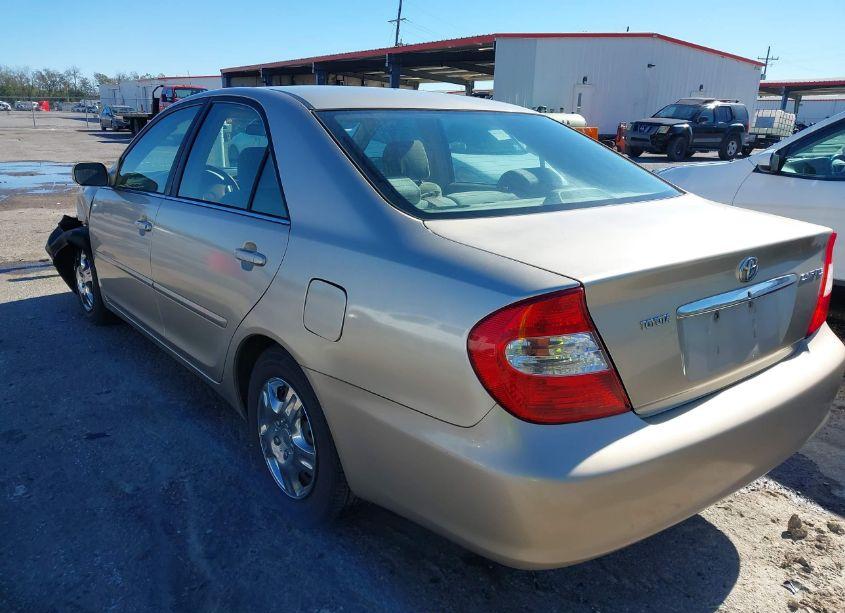Photo 3 of 2002 Toyota Camry LE (VIN 4T1BE32K42U603888)
