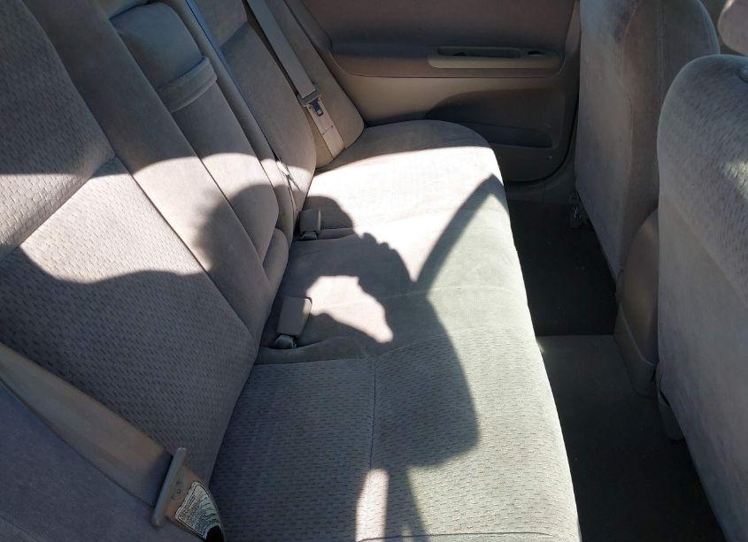 Photo 8 of 2002 Toyota Camry LE (VIN 4T1BE32K42U603888)