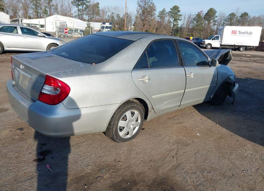 Photo 4 of 2002 Toyota Camry LE (VIN 4T1BE32K42U607732)