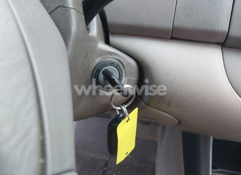 Photo 11 of 2002 Toyota Camry LE (VIN 4T1BE32K42U619685)