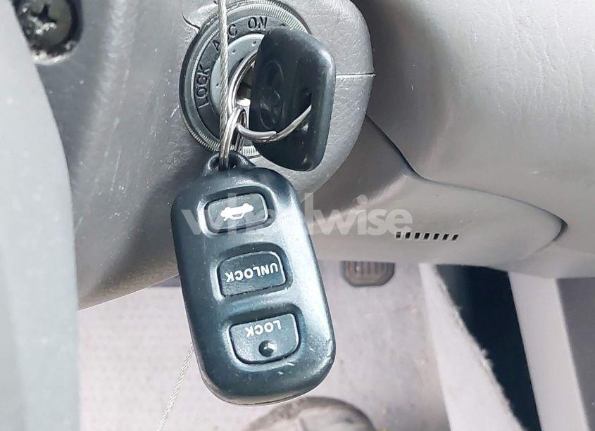 Photo 11 of 2002 Toyota Camry LE (VIN 4T1BE32K42U637345)