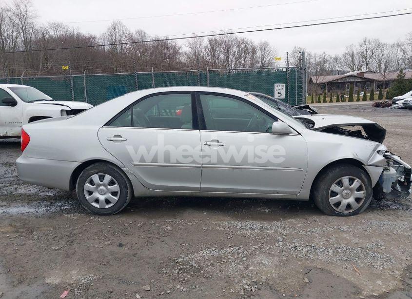 Photo 14 of 2002 Toyota Camry LE (VIN 4T1BE32K42U637345)