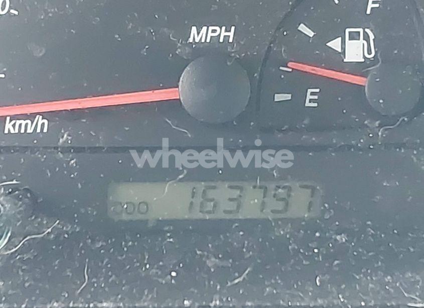 Photo 16 of 2002 Toyota Camry LE (VIN 4T1BE32K42U637345)