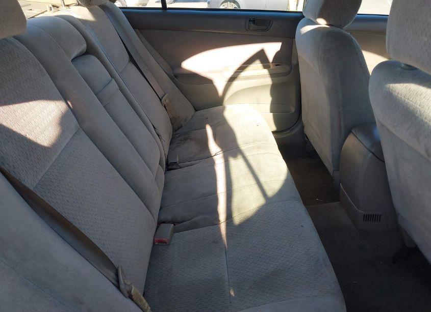 Photo 8 of 2002 Toyota Camry LE (VIN 4T1BE32K42U640407)