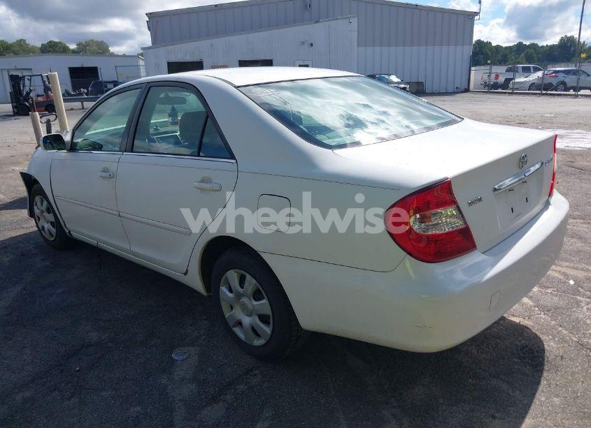 Photo 3 of 2003 Toyota Camry LE (VIN 4T1BE32K43U123125)
