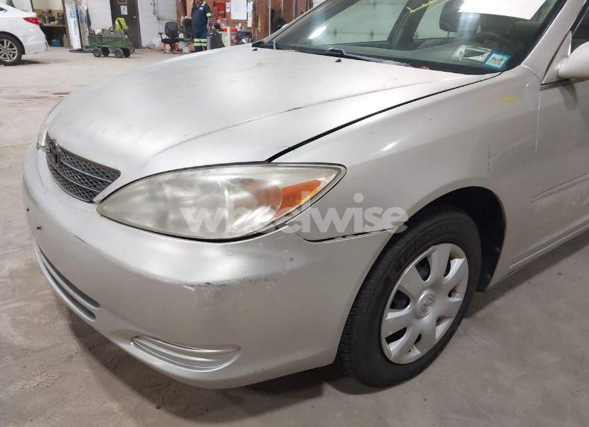 Photo 6 of 2003 Toyota Camry LE (VIN 4T1BE32K43U127840)