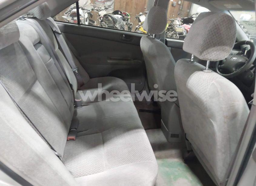 Photo 8 of 2003 Toyota Camry LE (VIN 4T1BE32K43U127840)