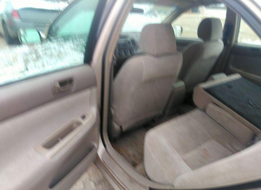 Photo 8 of 2003 Toyota Camry LE (VIN 4T1BE32K43U143214)