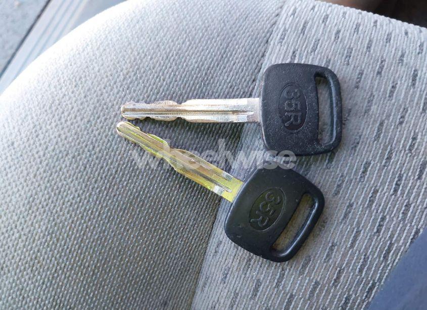 Photo 11 of 2003 Toyota Camry LE (VIN 4T1BE32K43U146789)