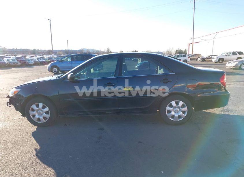 Photo 14 of 2003 Toyota Camry LE (VIN 4T1BE32K43U146789)
